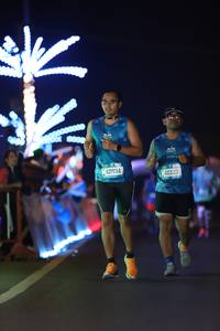 BIB: 42034, 42223
                            <button type="button" onclick="openModal(20621625)" class="btn btn-primary btn-sm float-right btn-popup" data-toggle="modal" data-target=".modal-high-quality">
                        <i class="fas fa-shopping-cart"></i> Add to Cart
                    </button>
                                            <button type="button" onclick="isThisMe(20621625, true)" class="btn btn-success btn-sm float-right btn-popup btn-isme hidden" data-toggle="tooltip" data-placement="bottom" title="นี่คือรูปของคุณใช่ไหม คลิกที่นี่เพื่อเอาเข้าอัลบั้ม">
                        <i class="fas fa-plus"></i> Add to album
                    </button>
                    <button type="button" onclick="isThisMe(20621625, false)" class="btn btn-warning btn-sm float-right btn-popup btn-isnotme hidden">
                        <i class="fas fa-ban"></i> Remove from album
                    </button>